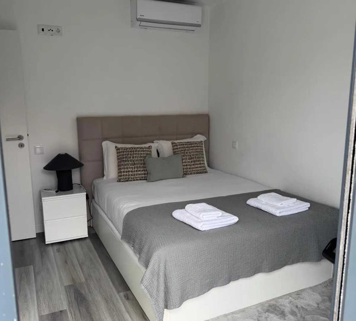 Дом отдыха Casa Do Farol Guest House Сан-Жоржи Португалия